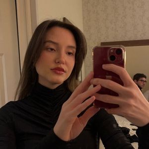 Meet your Posher, Alice